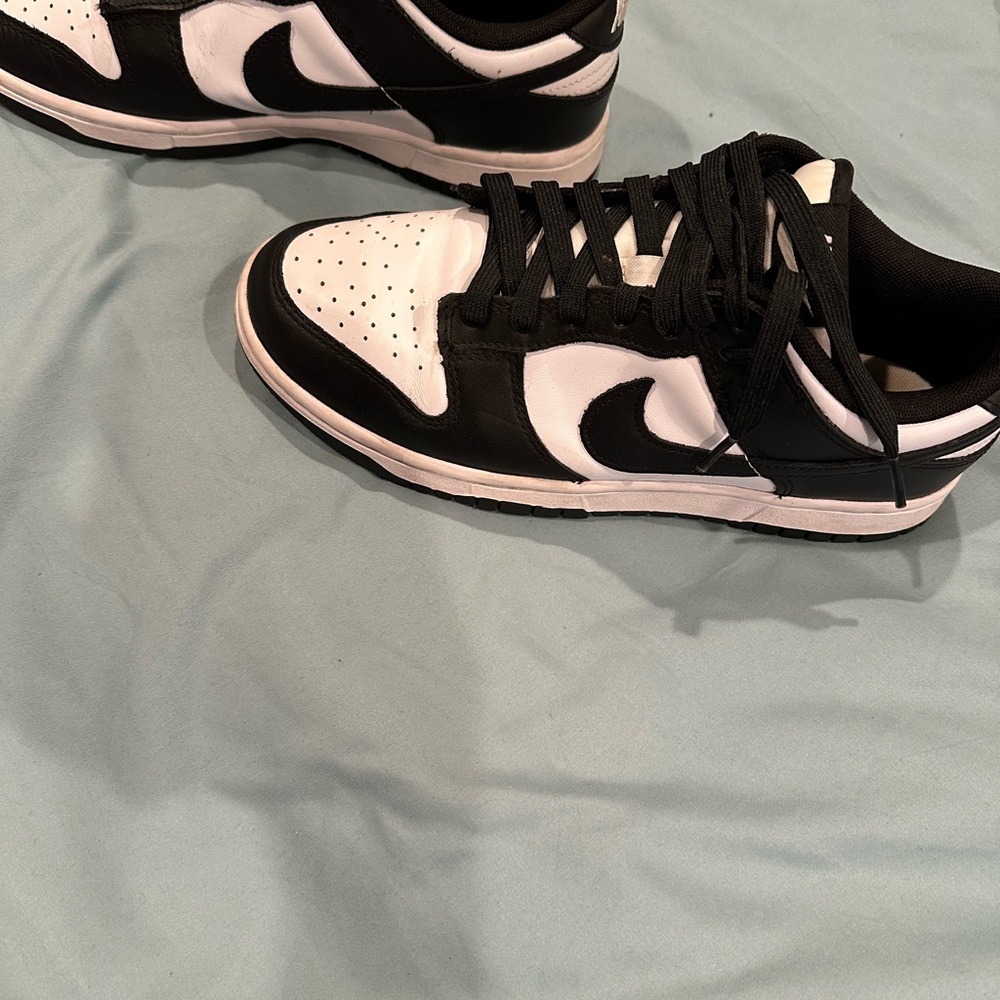 Barely Worn Nike Dunks - image 4